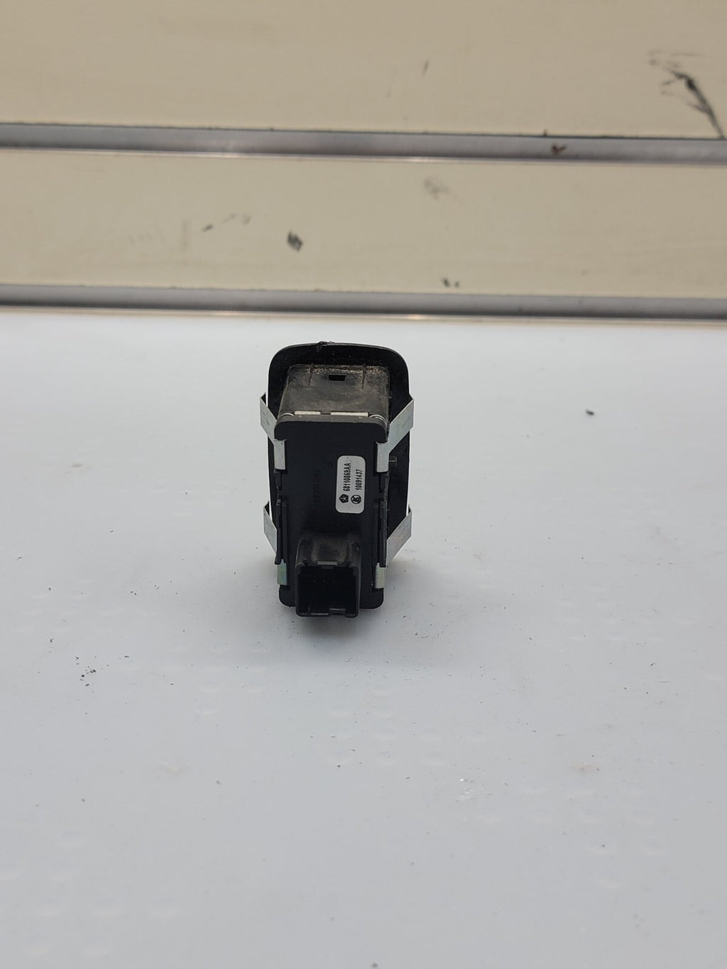 🔥2011-2021 DODGE DURANGO REAR DOOR POWER WINDOW SWITCH