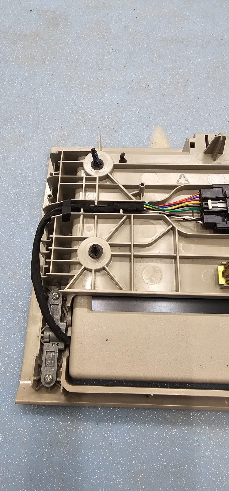 🔥07-14 Silverado Sierra Roof Overhead Entertainment System Screen Display Tan