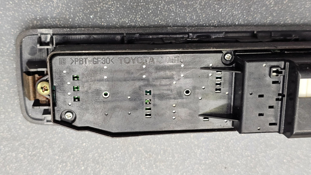 02-06 Camry Scion XB Front Left Driver Master Power Window Switch Control Silver