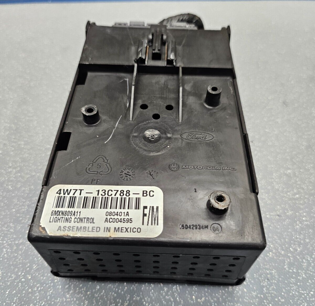 🔥01-04 MERCURY GRAND CROWN VIC LIGHTING CONTROL MODULE   1W7T-13C788-AB/AC/AD
