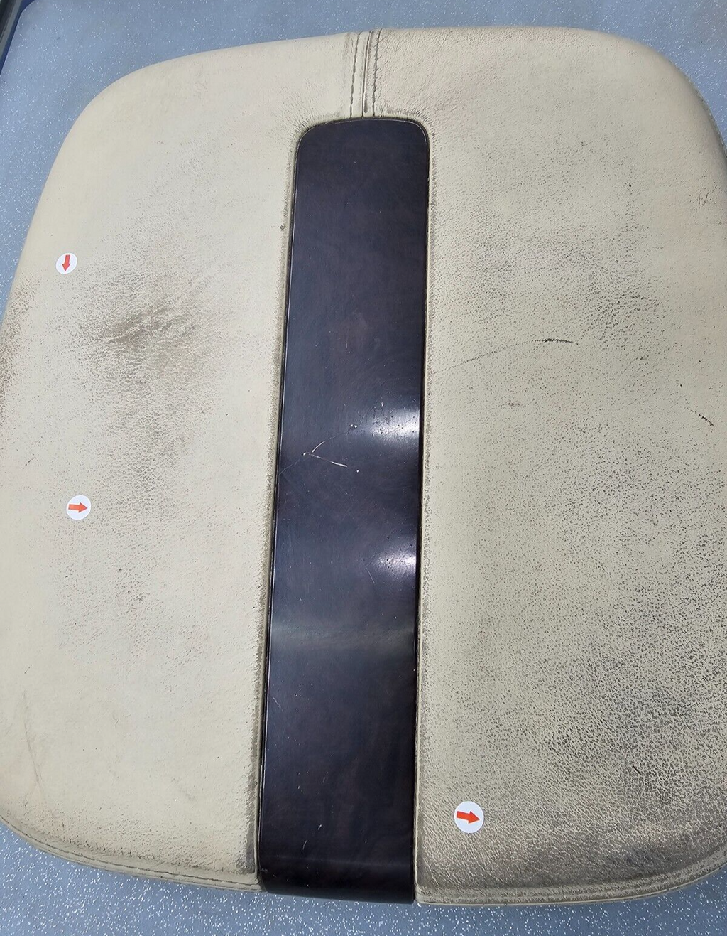 🔥07-08 CADILLAC ESCALADE ESV CENTER FLOOR CONSOLE ARM REST PANEL LIGHT TAN OEM