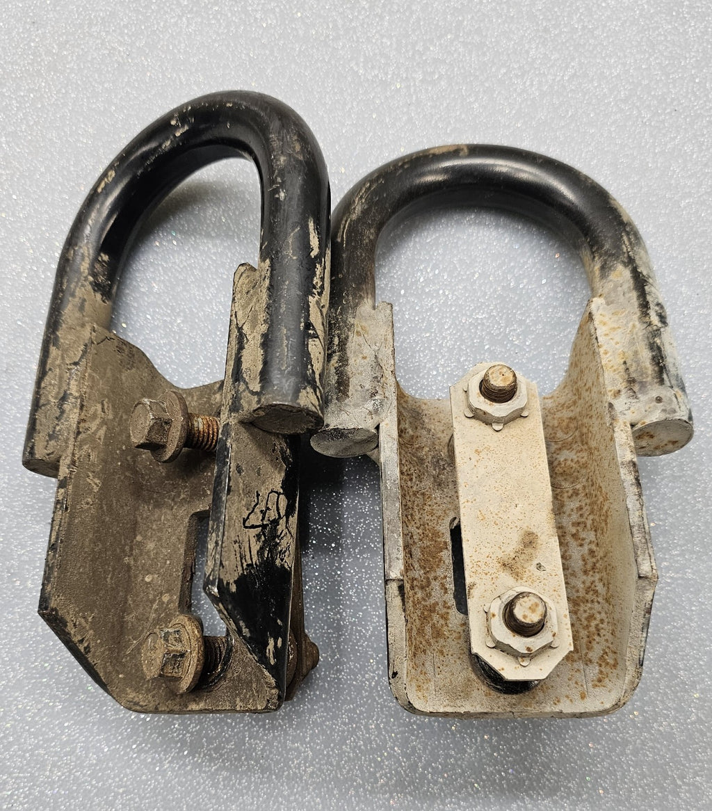 🔥04-14 Ford Expedition Front Tow Hook Pair Set w/ Hardware Black OEM F150