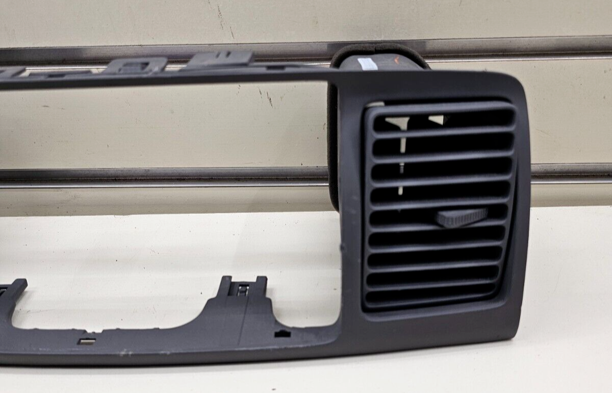 🔥03-08 TOYOTA COROLLA CENTER DASH RADIO STEREO BEZEL TRIM PANEL OEM BLACK B28