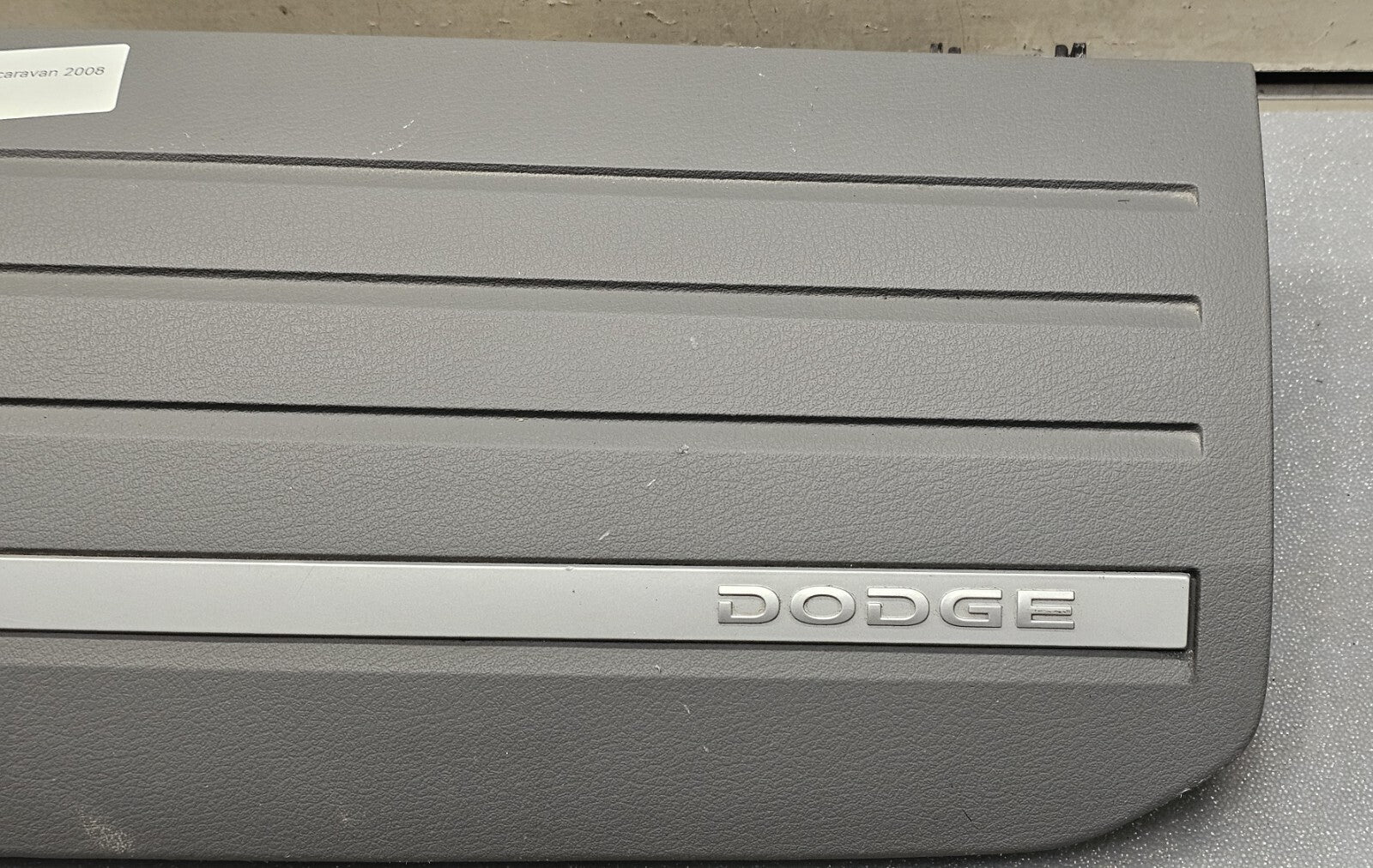 🔥08-10 DODGE GRAND CARAVAN TOWN & COUNTRY SXT FRONT DASH UPPER GLOVE BOX GRAY