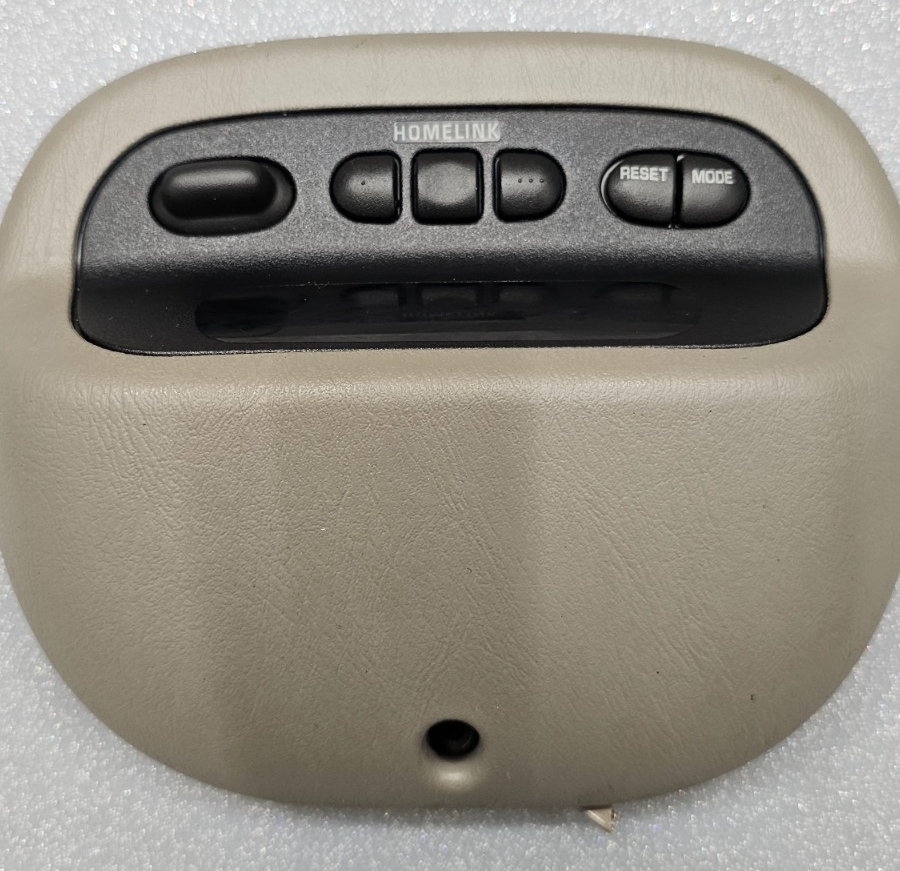 00-05 Monte Carlo Impala Overhead Console DIGITAL DISPLAY Homelink Assembly Tan