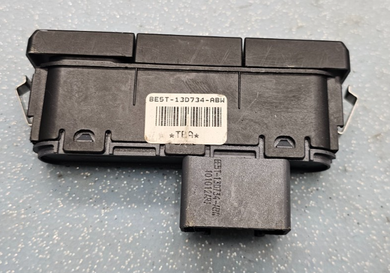 🔥10-12 Fusion Milan Dash TCS Traction Control Switch Button Ambient Light