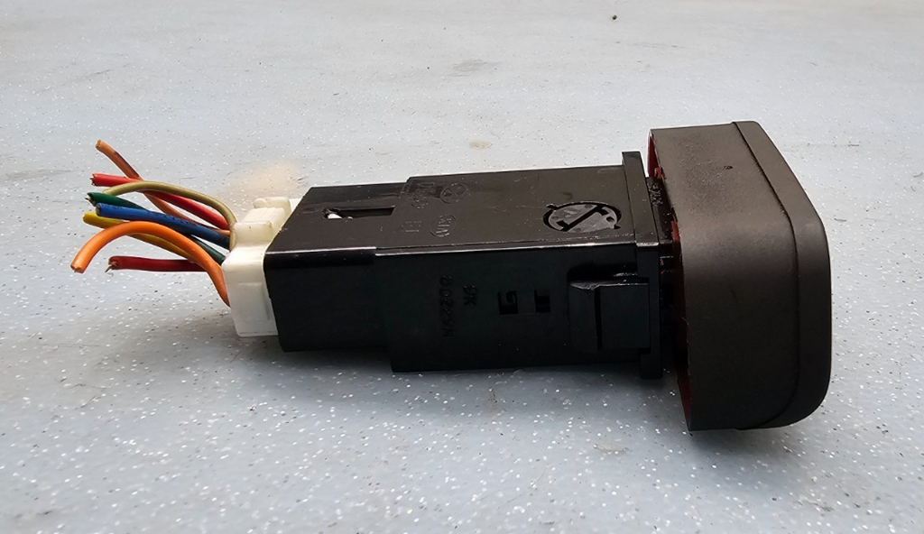 🔥01-05 SONATA OPTIMA Hazard Warning Emergency Light Dash Flasher Switch Black