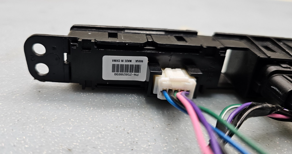 09-12 Chevrolet Traverse Center Dash Panel Hazard Control Switch Unit OEM SW55