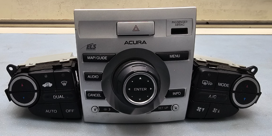 07-09 Acura RDX Dash Radio Stereo Display Audio Control Panel Unit Black/Silver