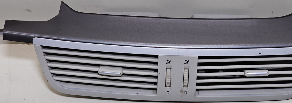 🔥09-14 Volkswagen Routan Dash Front Center Trim Bezel Panel Air Vent Silver OEM