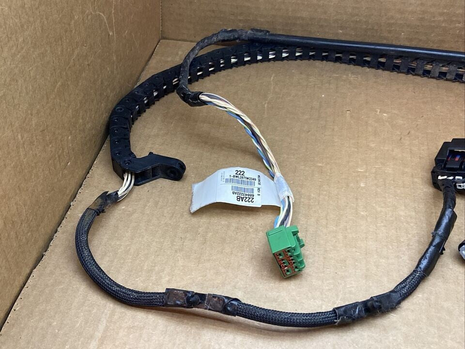 08-09 Grand Caravan Town Country Routan Right Power Sliding Door Wiring Harness