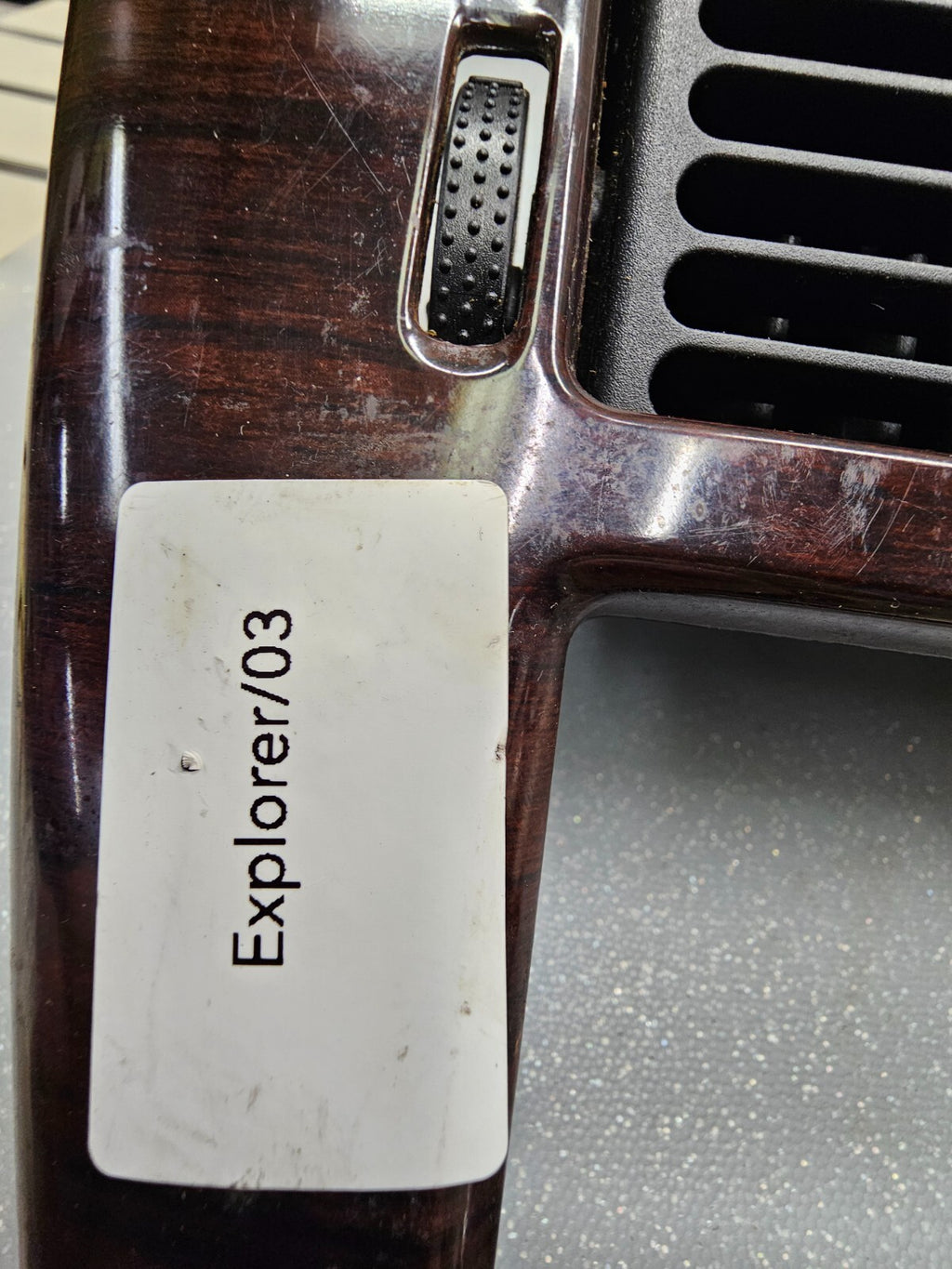 🔥02-05 FORD EXPLORER RADIO AUDIO CLIMATE TEMPERATURE CONTROL BEZEL TRIM WOOD