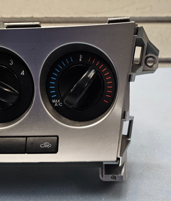 🔥10-11 Mazda 3 Climate Control Panel Temperature Unit A/C Heater OEM