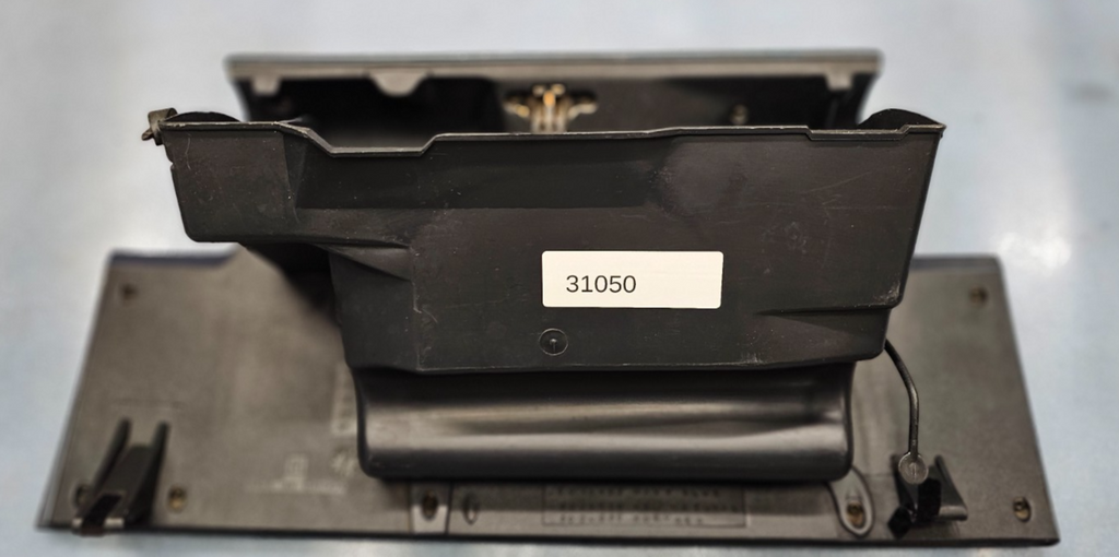 95-99 CHEVY GMC TRUCK SILVERADOC/K Glove Box Storage Compartment Assembly BLACK