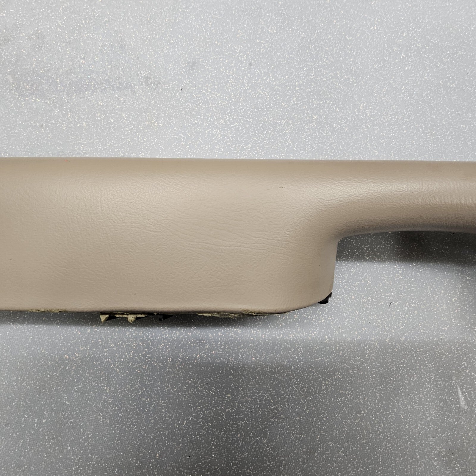 🔥99-06 Chevrolet GMC Silverado Tahoe Rear Right Door Armrest Handle Tan H3