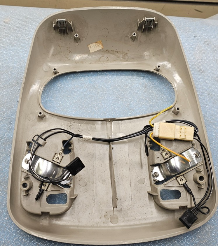 🔥02-05 Dodge RAM Overhead Console DOME Light Roof Storage Compartment TAN 05
