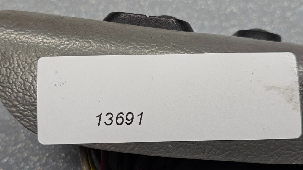 03-08 Ford  E150 E250 E350 Left Driver Door Mirror Window Power Lock Switch Gray