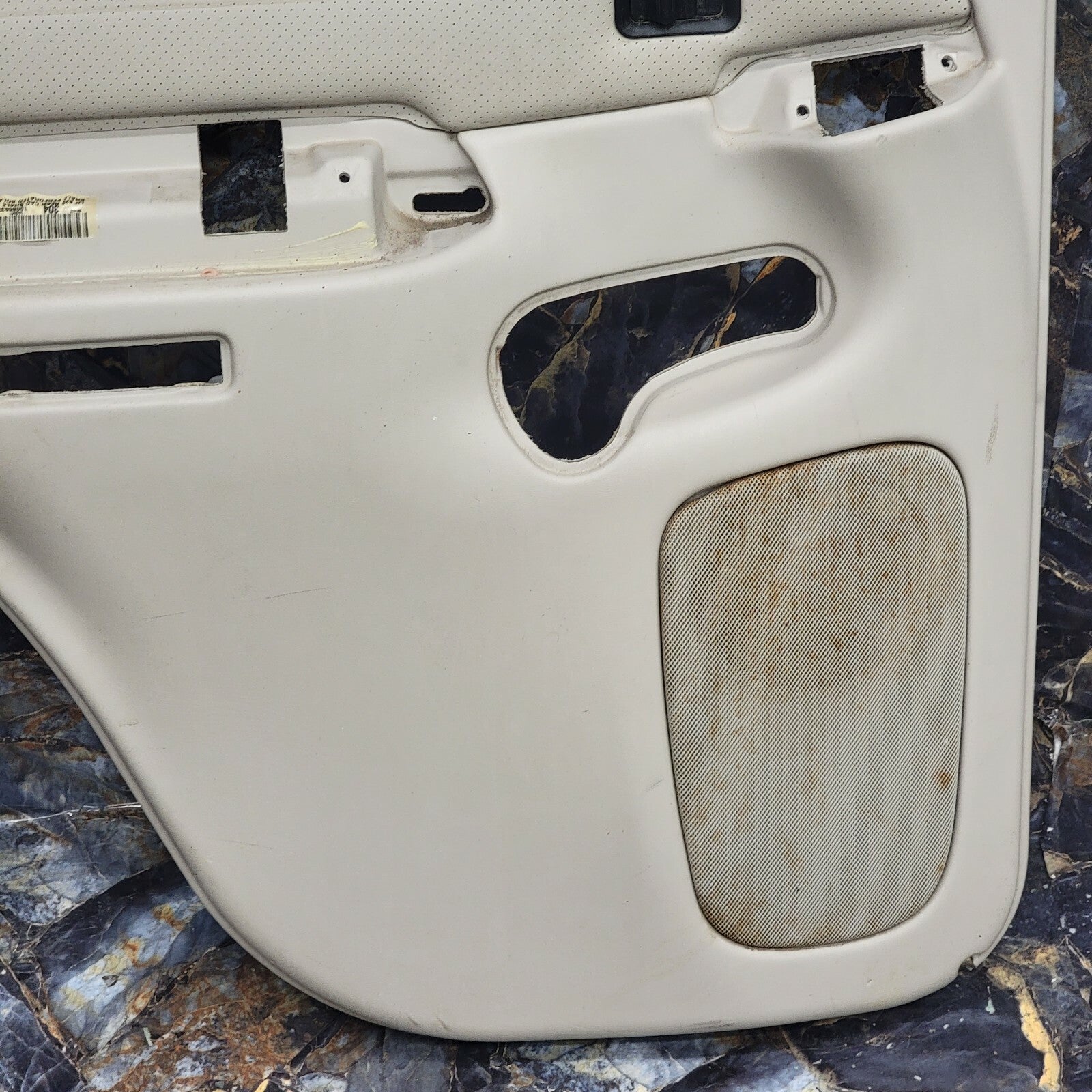 🔥99-06 Silverado SIERRA Door Panel Rear LEFT /No Arm TAN H9_D D7