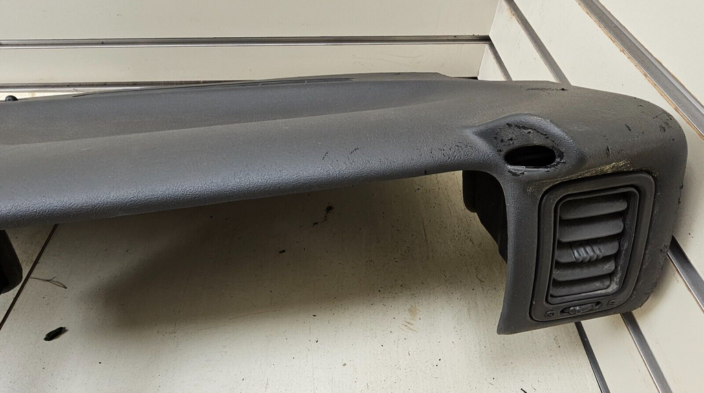 99-06 SILVERADO SIERRA TAHOE Upper Dash Cap Cover Top Dashboard Pad DK GRAY DP1