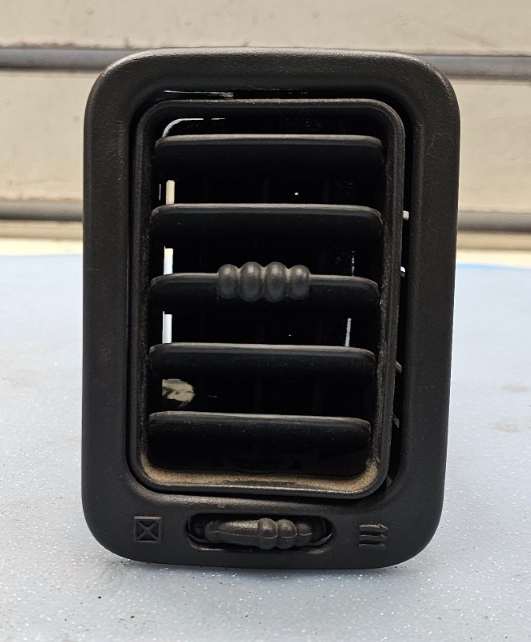 🔥99-06 Silverado Tahoe Dash Right Passenger Air Vent A/C AC HVAC Heater Black