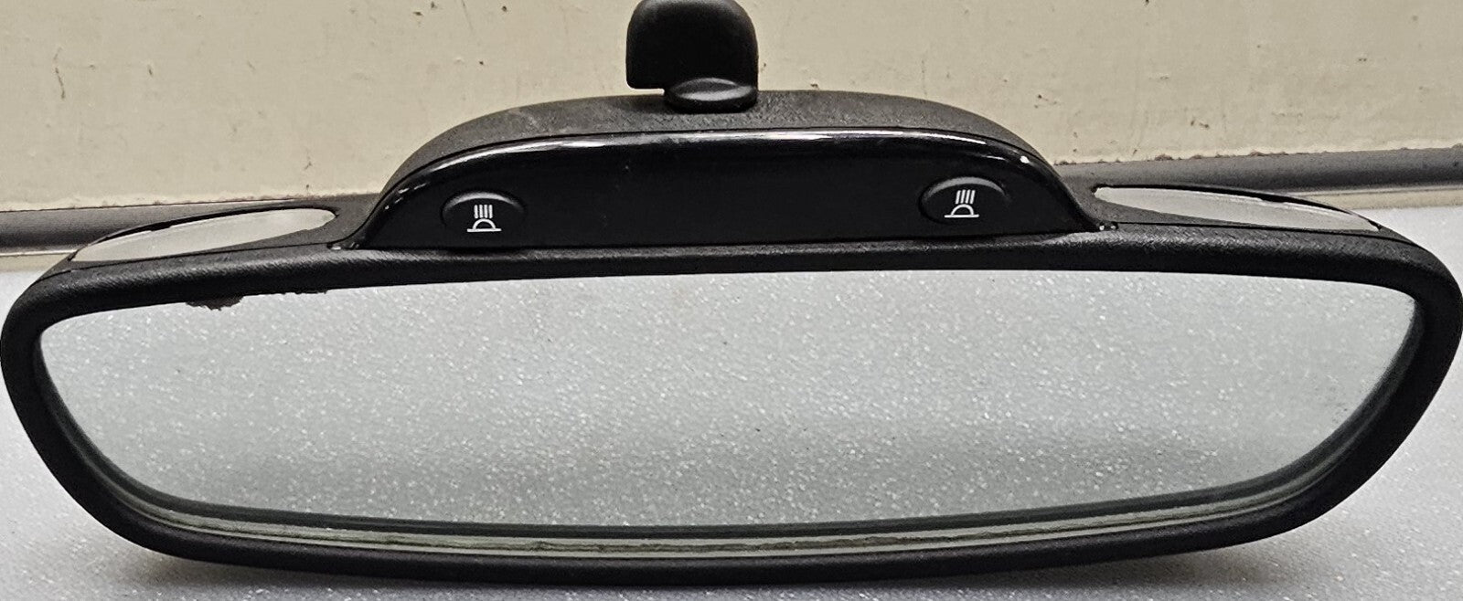 05-10 Pt Cruiser Rear View Mirror Hatchback Convertible Map Light Telematics