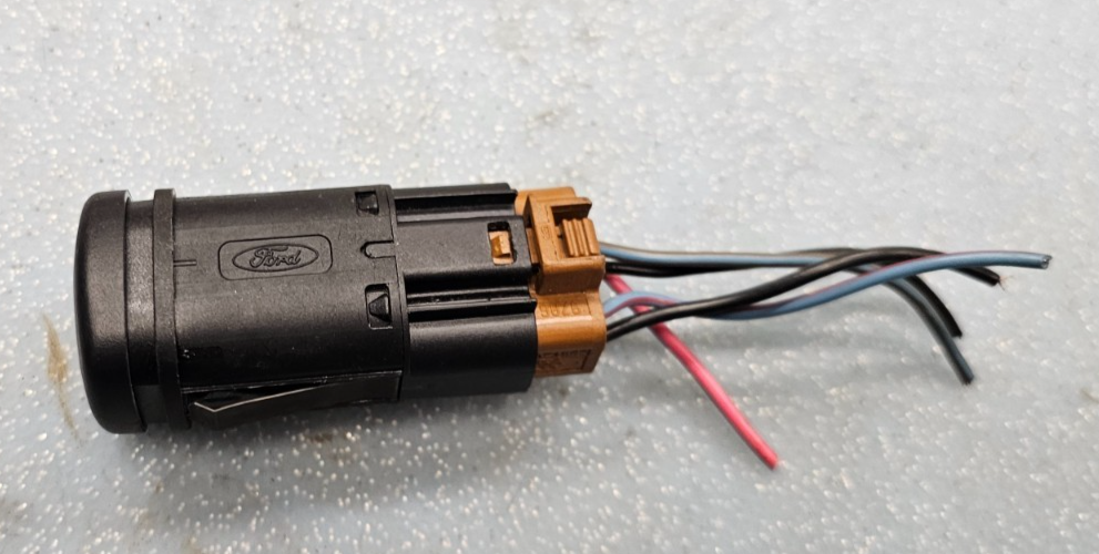 🔥2001-2004 FORD MUSTANG REAR MIRROR DEFROST SWITCH OEM BLACK