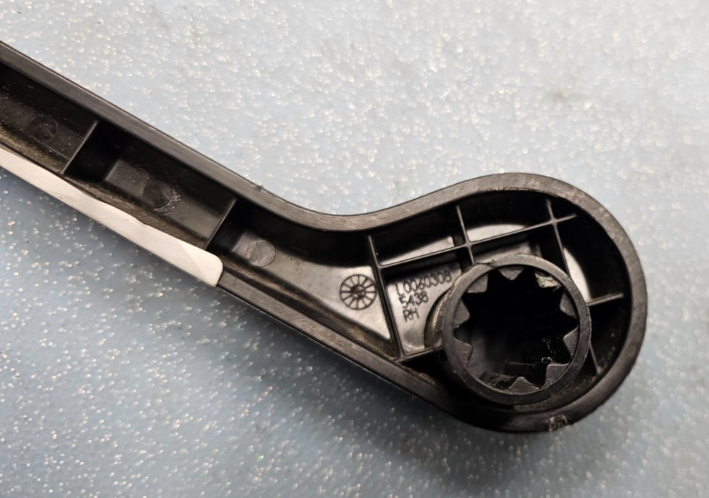 🔥2007-2014 Chevrolet Silverado Right Seat Recliner Handle Lever Adjustment OEM