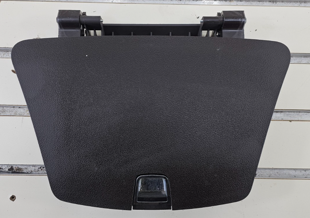 🔥2008-2012 CHEVY MALIBU DASH CENTER CUBBY BIN COMPARTMENT STORAGE BIN BLACK