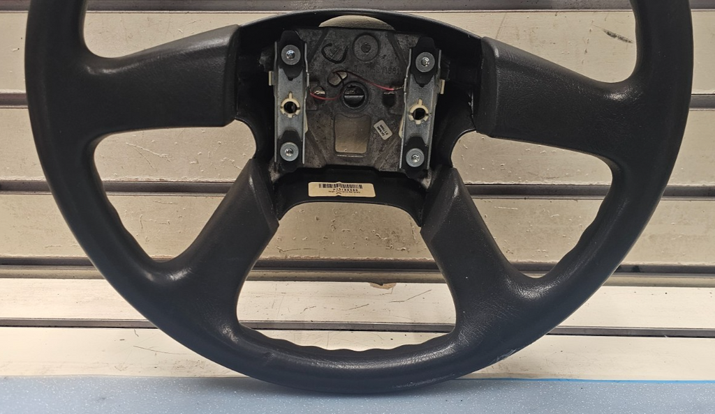 🔥03-06 SILVERADO SIERRA YUKON TAHOE SUBURBAN STEERING WHEEL LEATHER BLACK