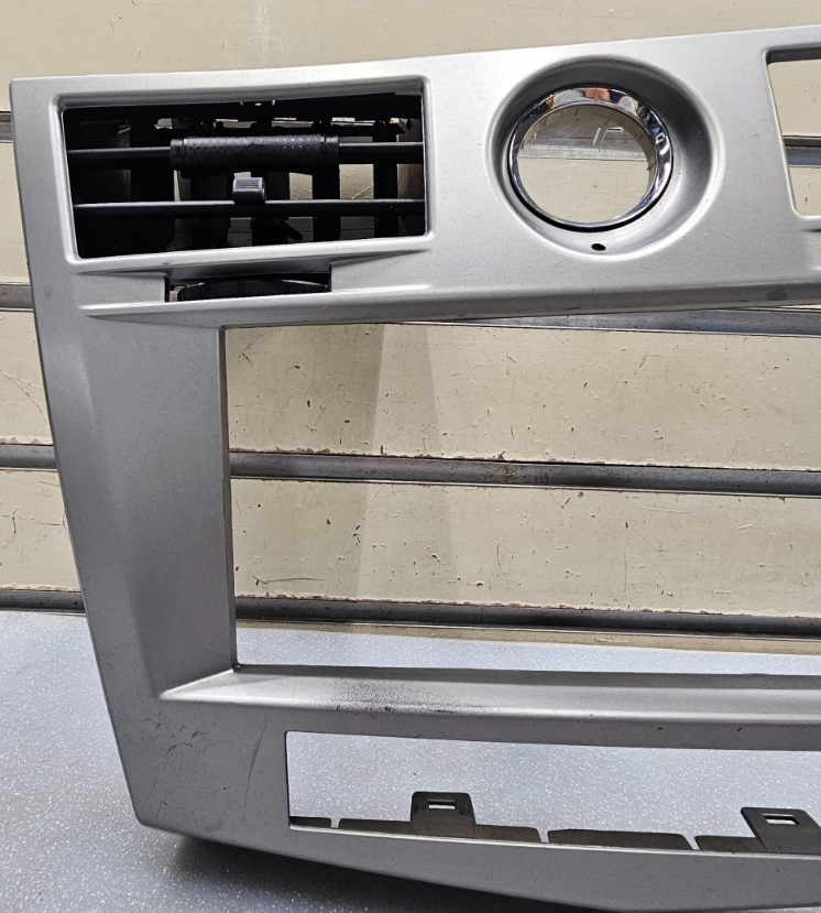🔥07-10 Sebring Center Dash AM FM Radio Stereo Display Bezel Trim Panel SILVER