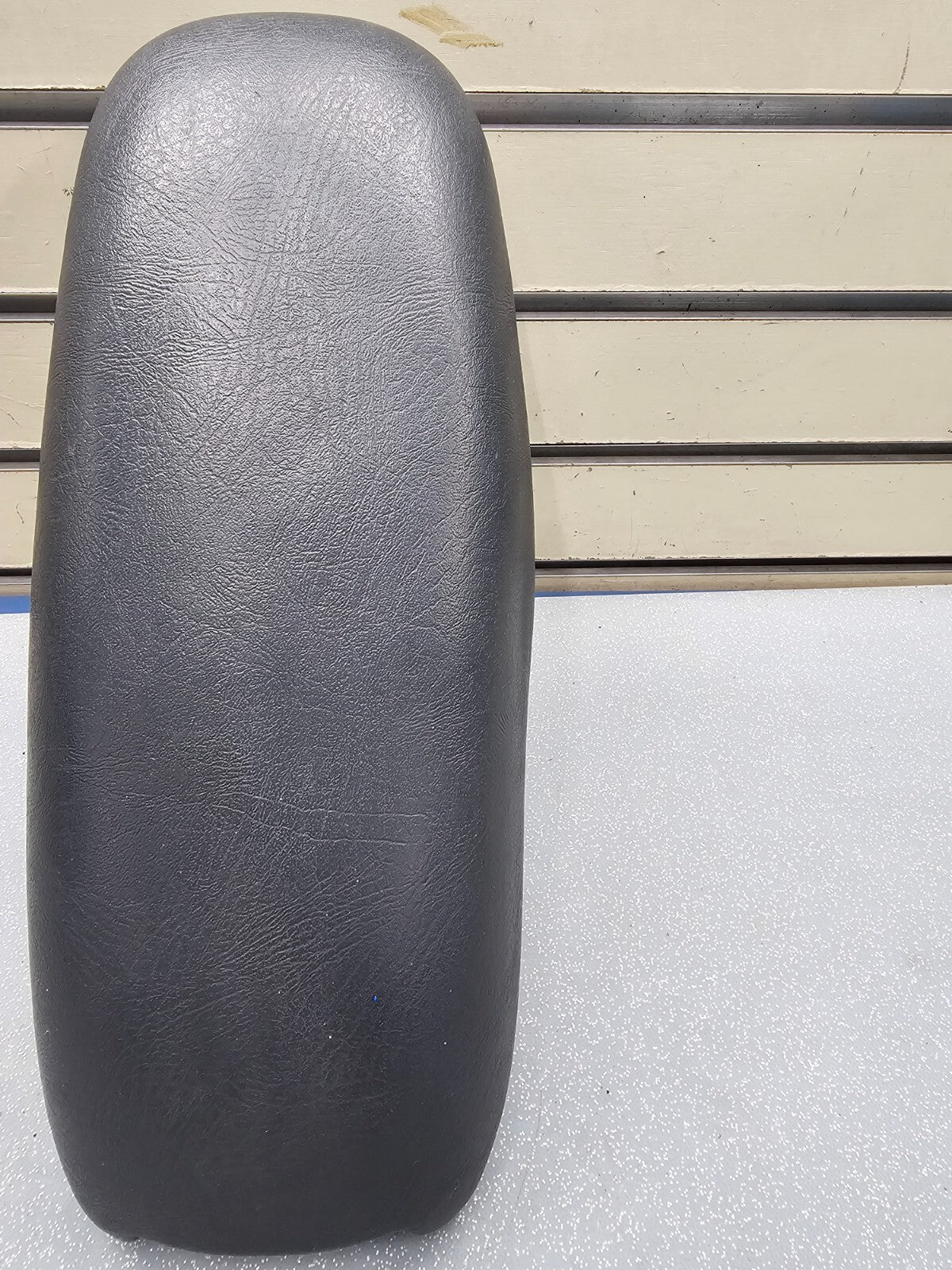 🔥98-04 BLAZER S10 JIMMY SONOMA Front Center Console Lid Armrest Cover Black L7