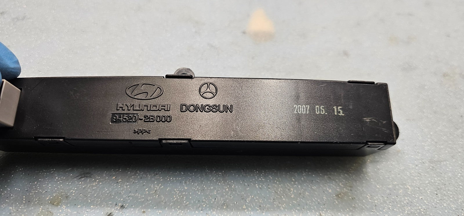 🔥09-12 Hyundai Santa Fe Dash Clock Display  Assembly Passenger Bag Black