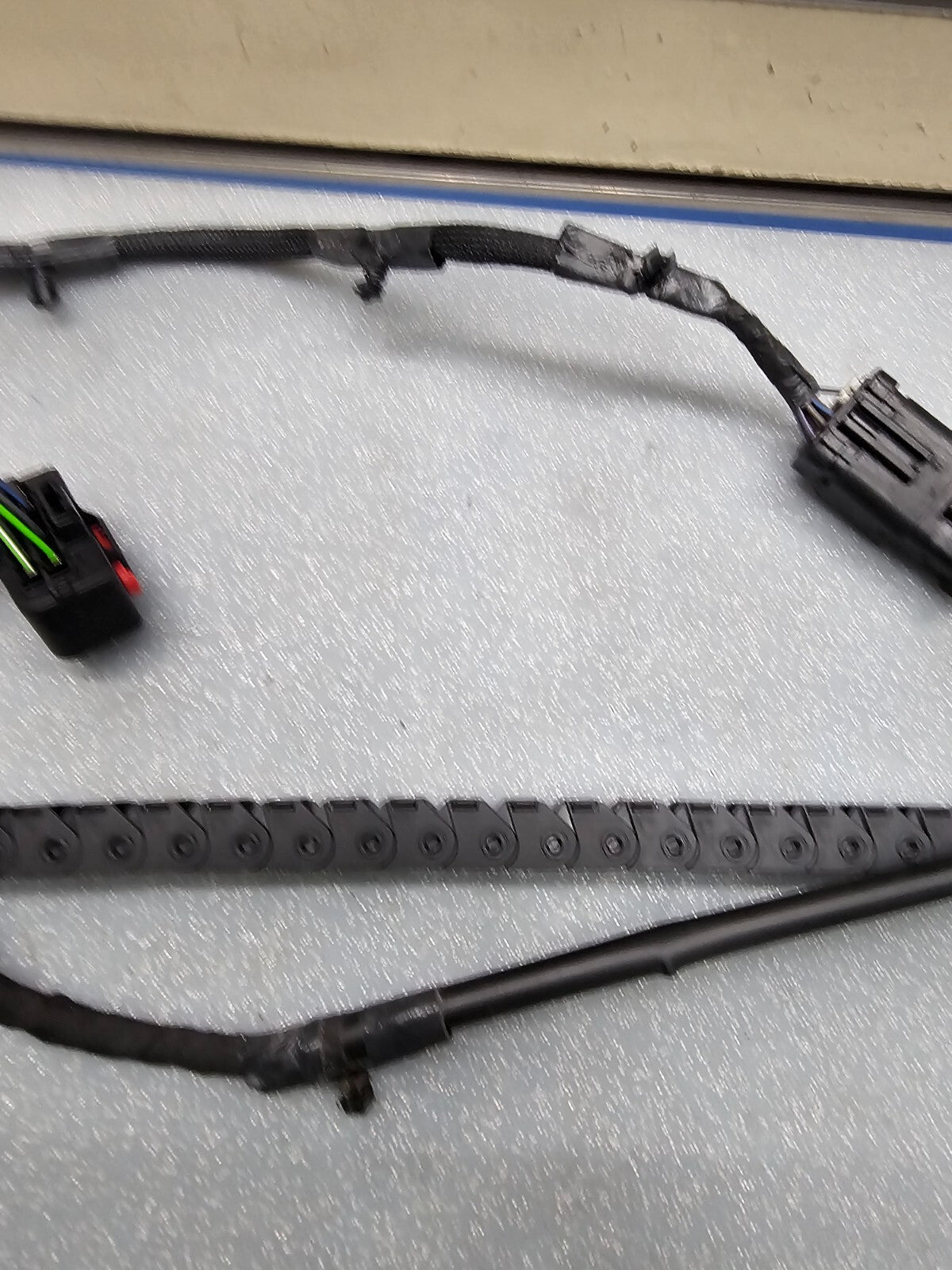 13-20 GRAND CARAVAN TOWN COUNTRY LEFT DRIVER SLIDING DOOR WIRE TRACK HARNESS OEM