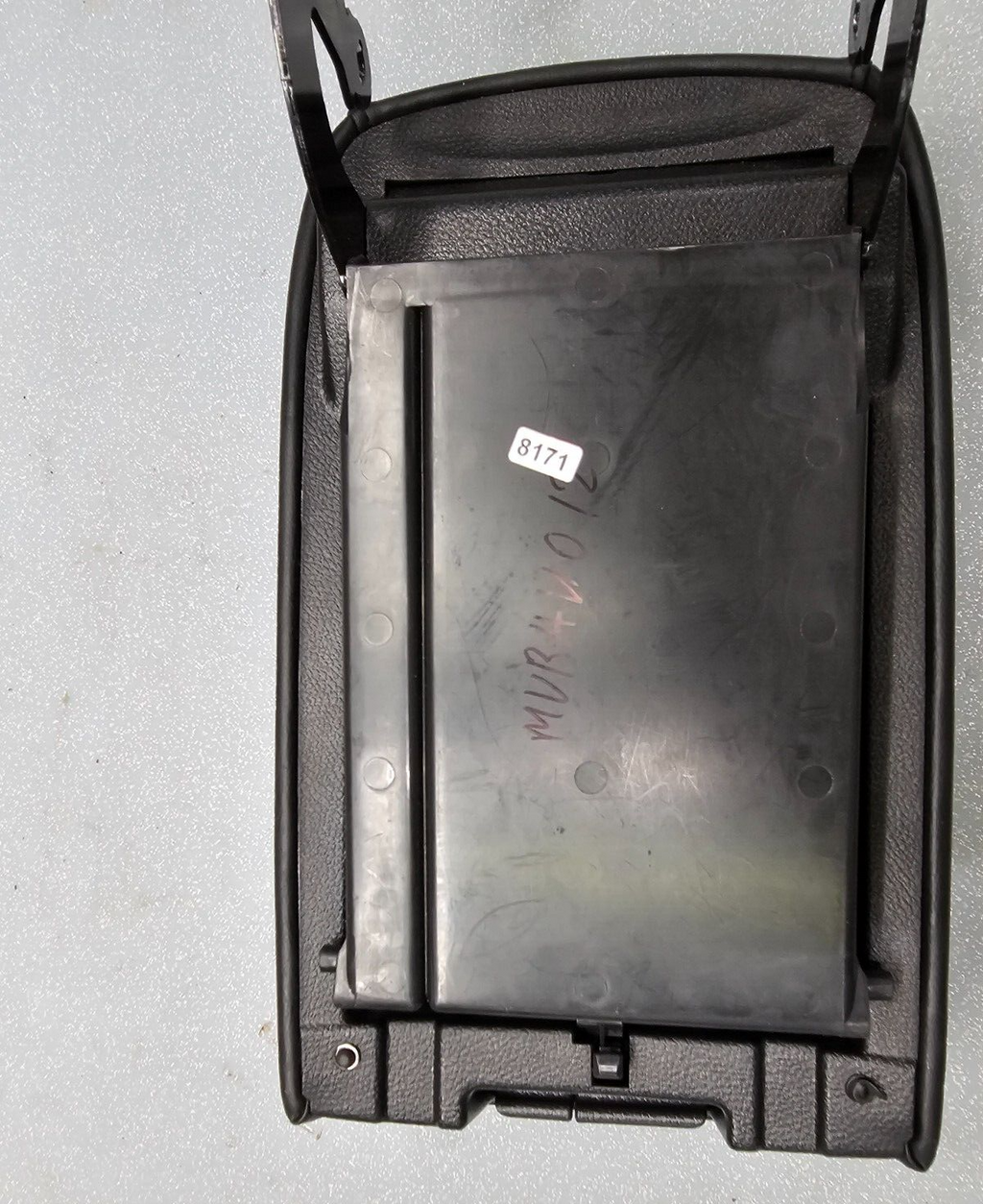 🔥09-14 MURANO CENTER CONSOLE ARM REST LID PAD COVER BLACK LEATHER GRAPHITE OEM