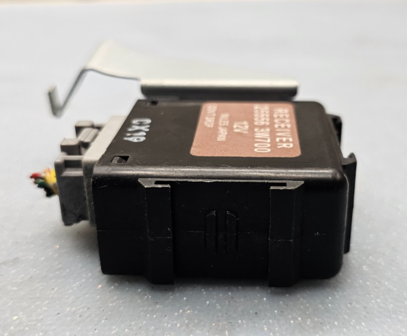 🔥00-02 QX4 PATHFINDER Signal Control Module Receiver Computer Unit OEM