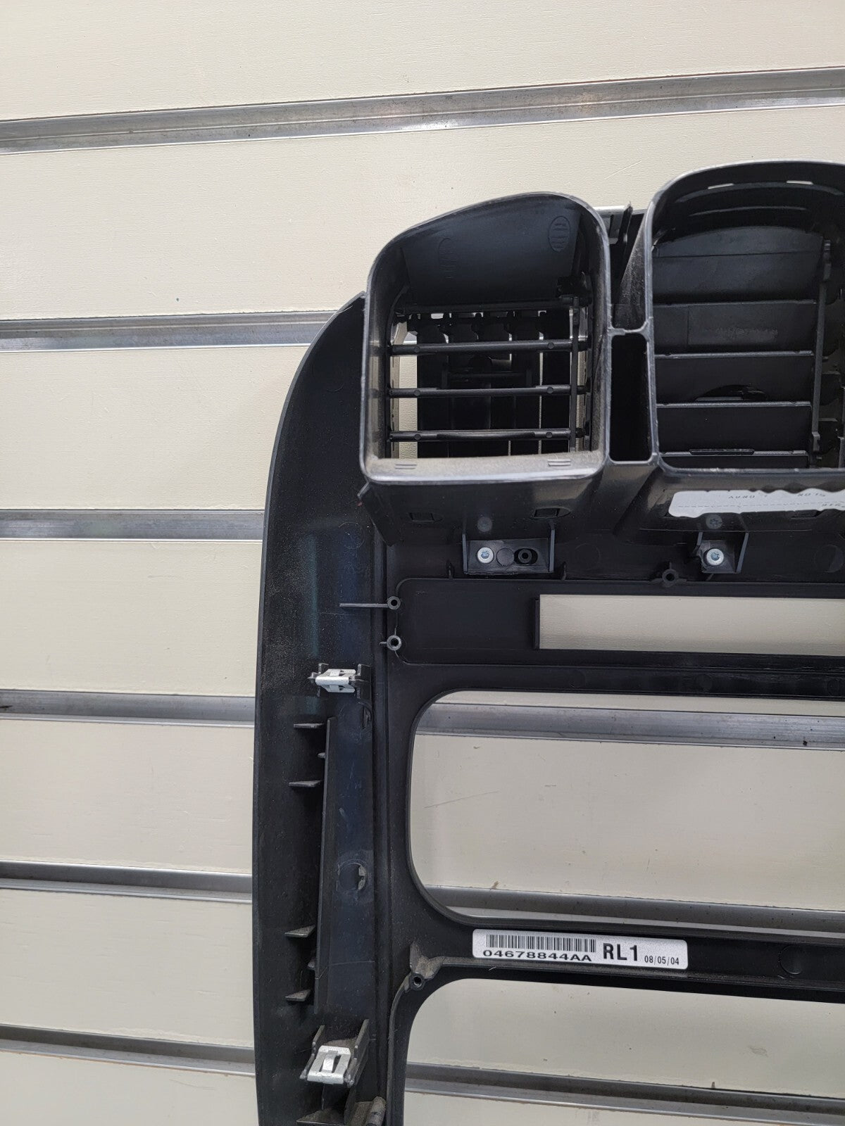 🔥01-07 Dodge Caravan Town & Country Voyager dash radio climate TRIM bezel BLACK