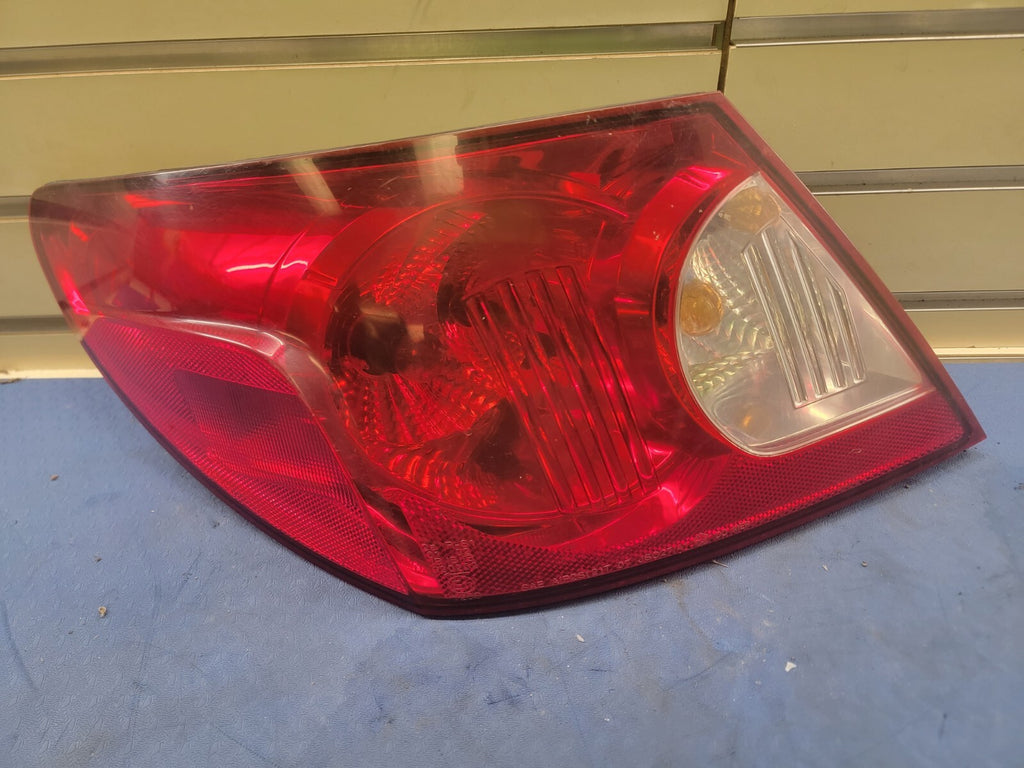 🔥2007-2008 Chrysler Sebring left driver side Tail Light Lamp Assembly Chrome