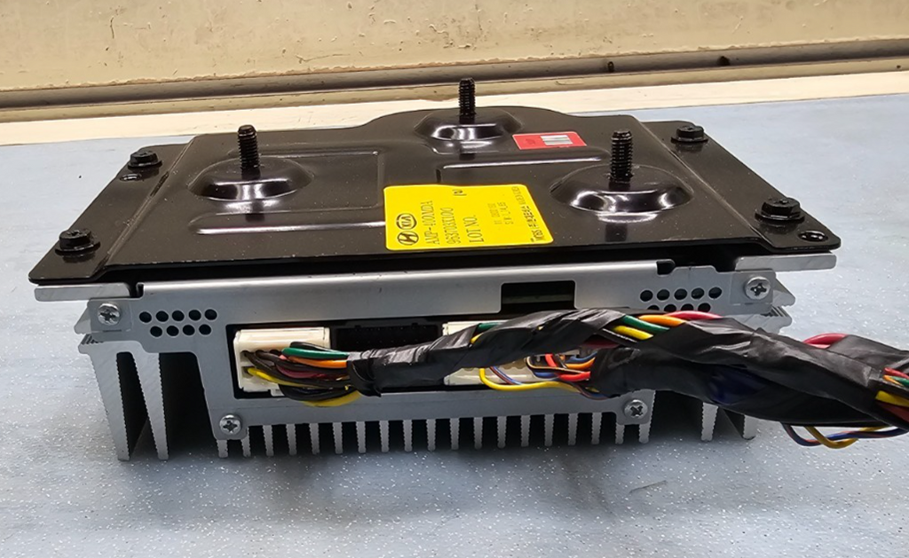 🔥11-13 Hyundai Elantra Stereo Audio Amplifier External Extention Amp Assembly 