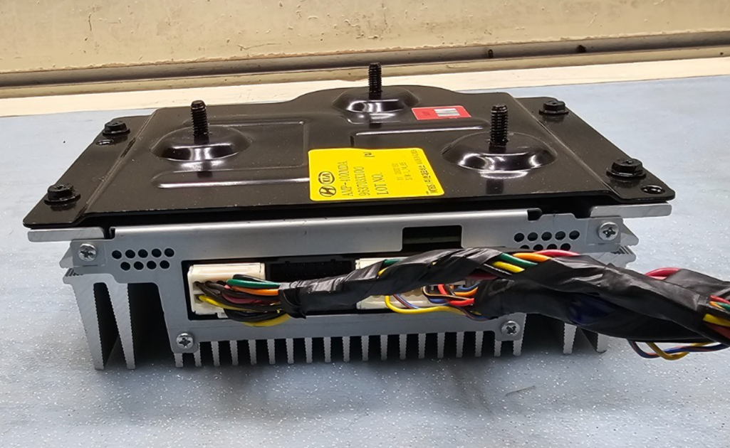 🔥11-13 Hyundai Elantra Stereo Audio Amplifier External Extention Amp Assembly 