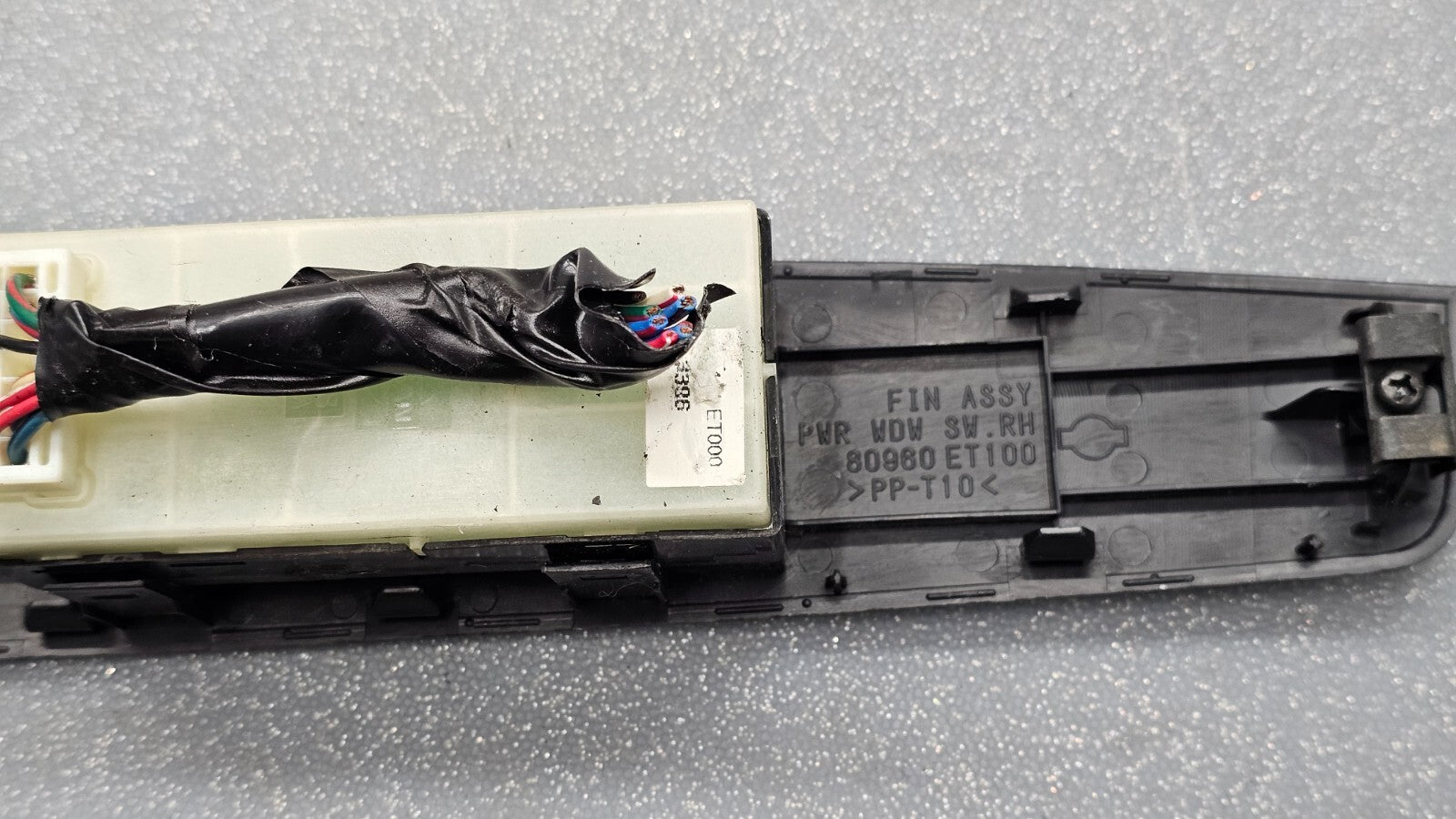 07-10 Nissan Sentra Window Control Door Lock Switch Front Right Passenger Black