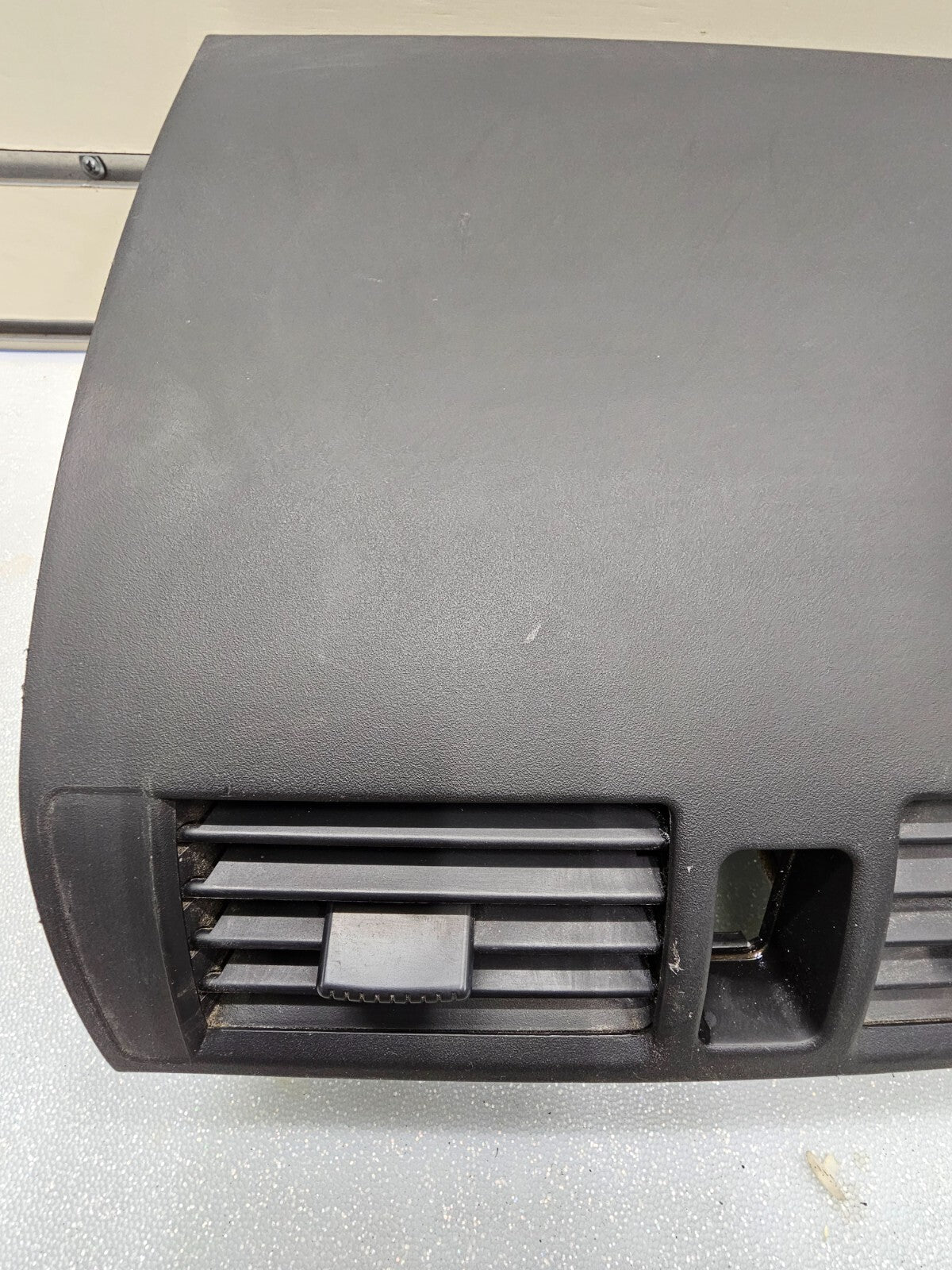 🔥04-08 MAZDA 3 MAZDA3 FRONT CENTER DASH VENT HAZARD BUTTON BEZEL TRIM OEM BLACK