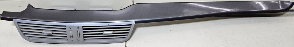 🔥09-14 Volkswagen Routan Dash Front Center Trim Bezel Panel Air Vent Silver OEM