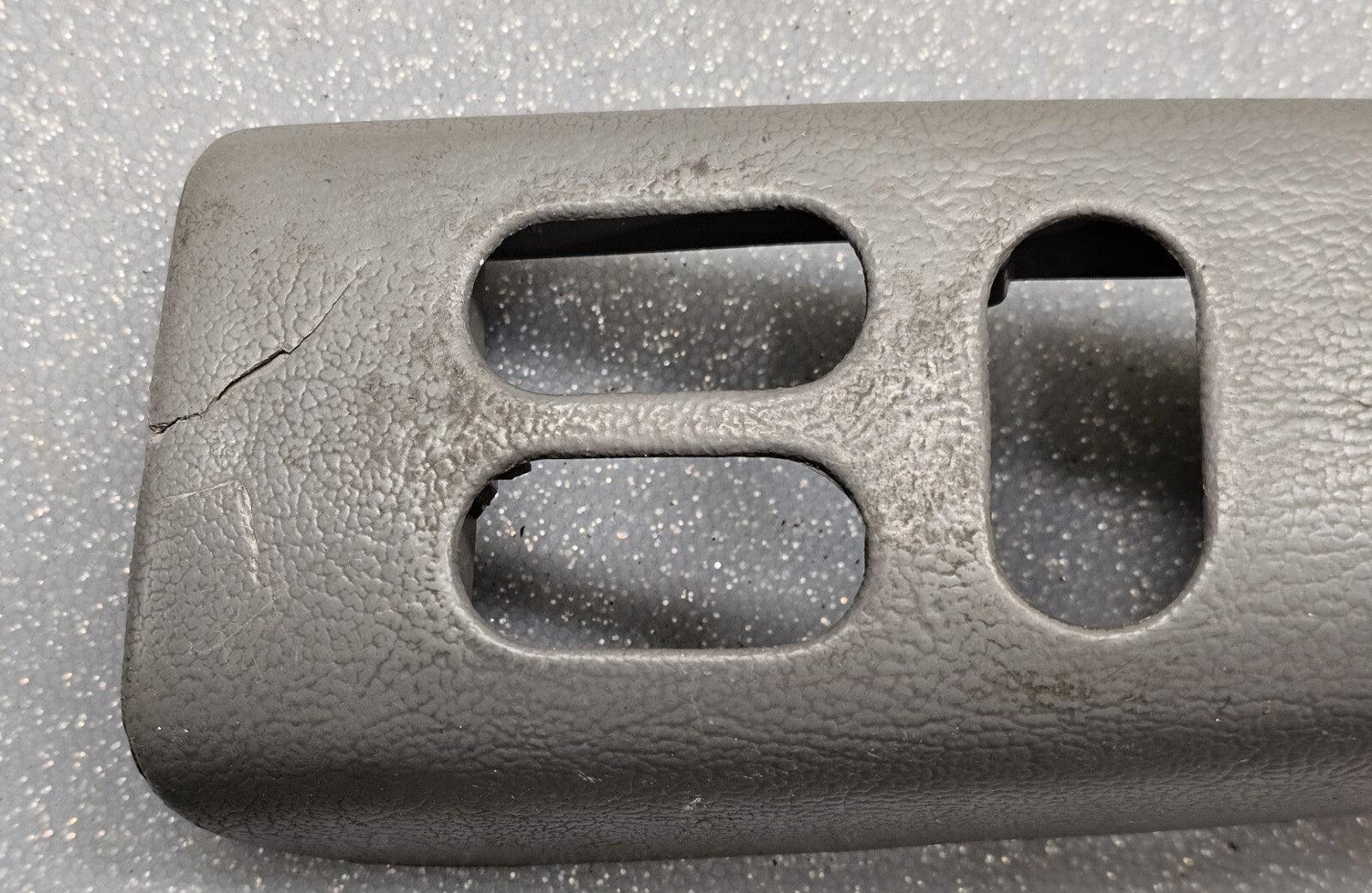 03-08 Ford  E150 E250 E350 Left Driver Door Mirror Window Power Lock Switch Gray