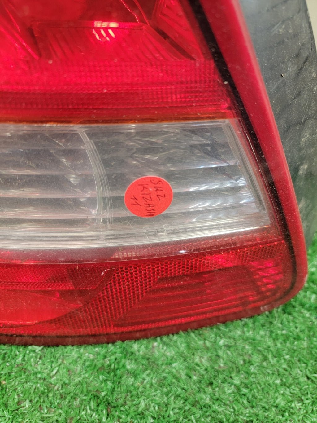 🔥2010-2013 Suzuki Kizashi LEFT DRIVER Side Outer Tail Light Lamp MY7021-2
