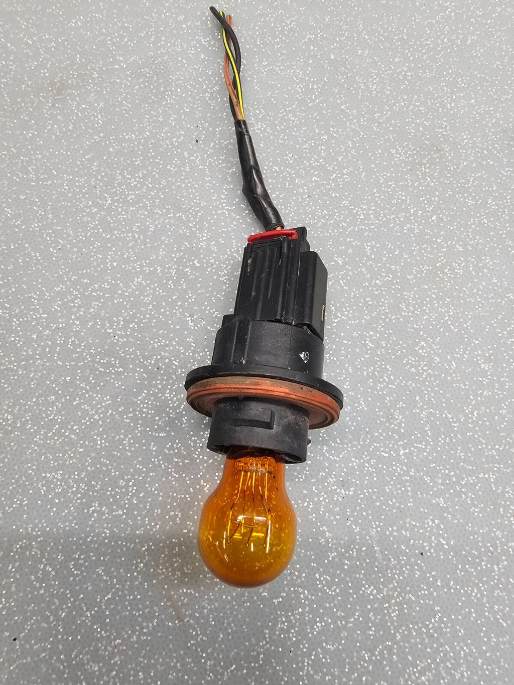 🔥01-05 Chrysler PT Cruiser Turn Signal Light Marker Lamp Bulb Socket Flasher