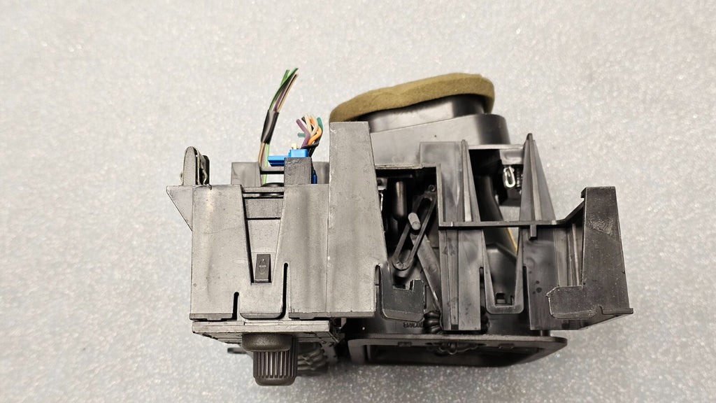 🔥99-06 Chevy Silverado Sierra Headlight Switch left Driver Air Vent Black HS19