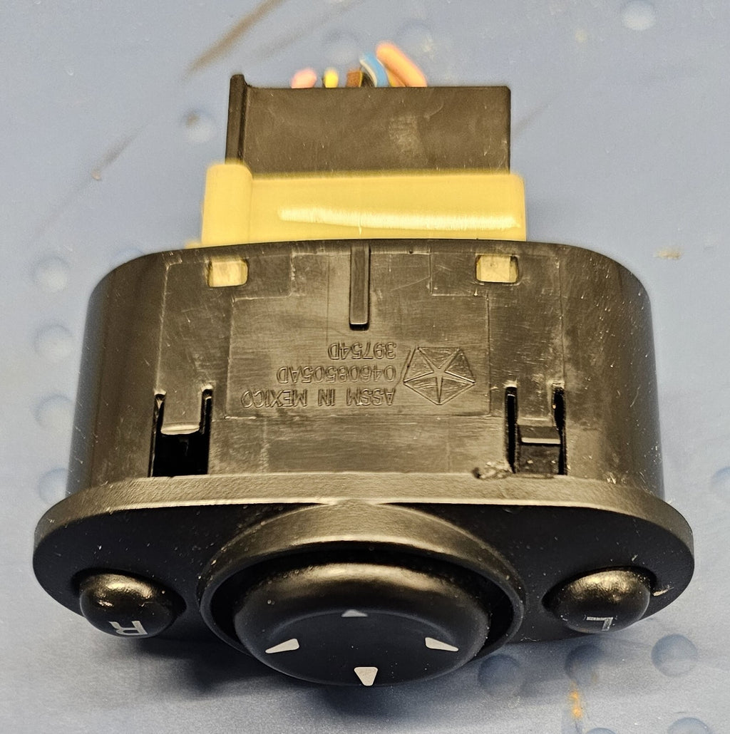 🔥01-05 Chrysler PT Cruiser Driver Master Power Mirror Control Switch Sebring
