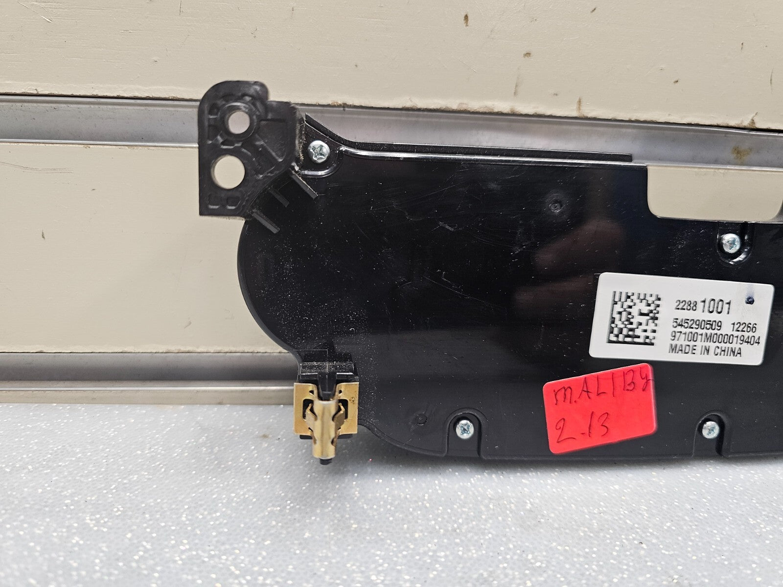 🔥13-15 Chevrolet Malibu Dash Front Center AM FM Radio Control Panel OEM