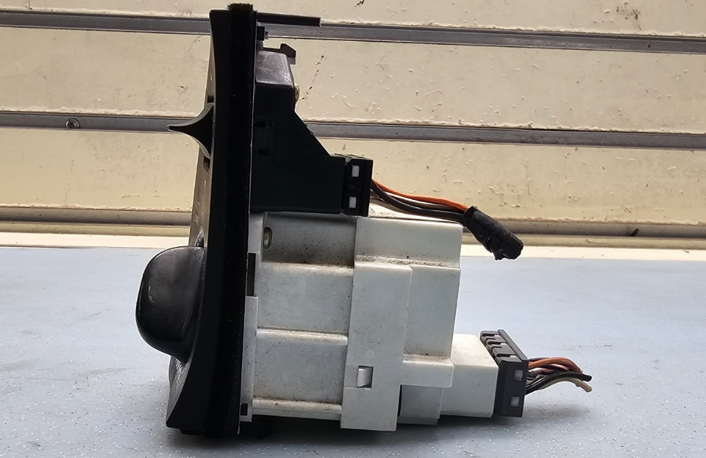 🔥98-02 Ford Crown Victoria Mercury Grand Marquis Headlight Lamp Switch Assembly