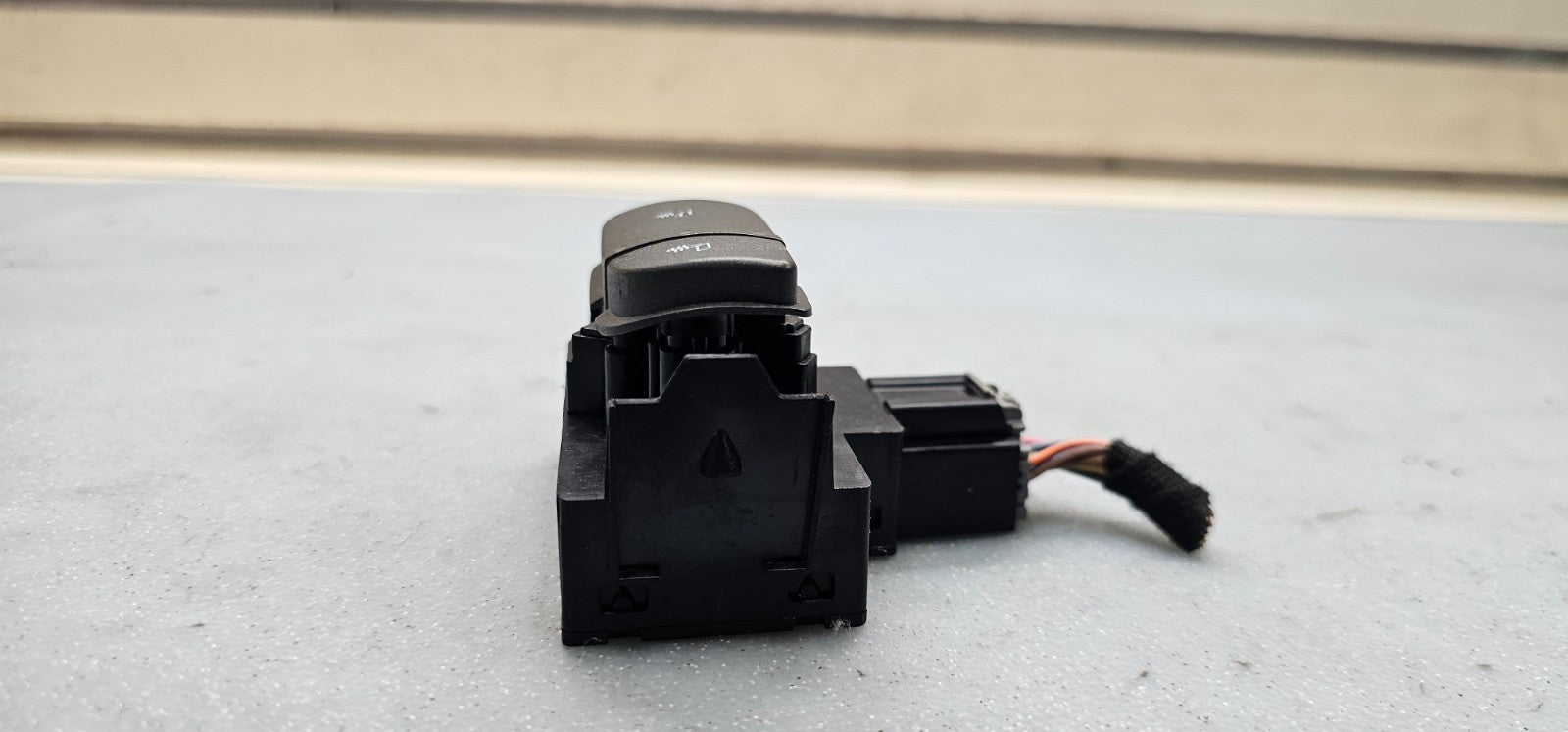 🔥2006-2011 Buick Lucerne Right Passenger Front Heated Seat Switch OEM